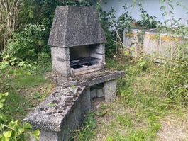 Gartenkamin aus Beton, gebrauchter Zustand