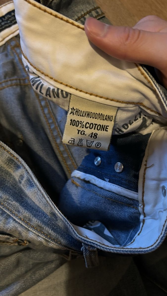 Jeans: Short en Jean 48 – Gebraucht aus Yverdon-les-Bains von Little_M0nster 3
