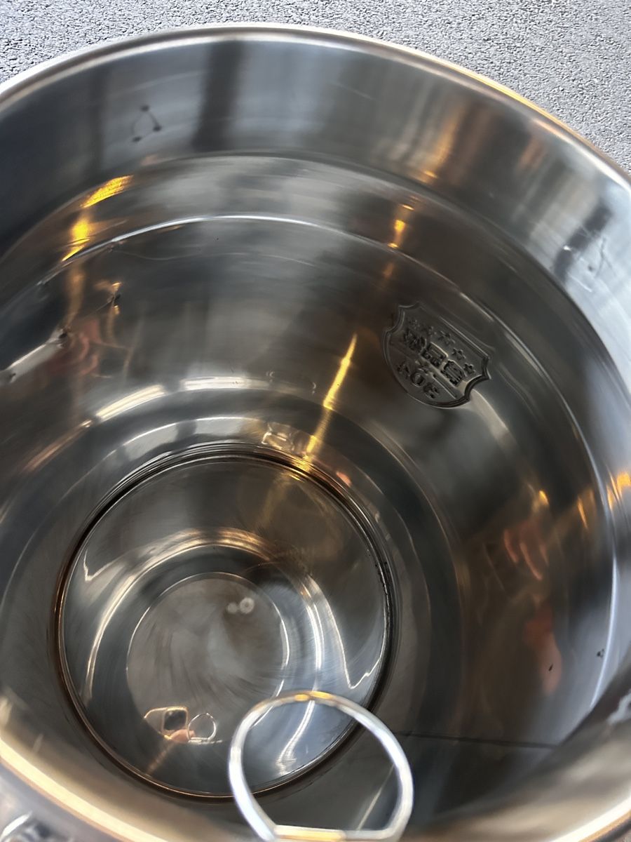 Sonstiges für Haushalt & Wohnen: Pot à lait 76L neuf  – Neu und originalverpackt aus Châtel-St-Denis von OTB 1