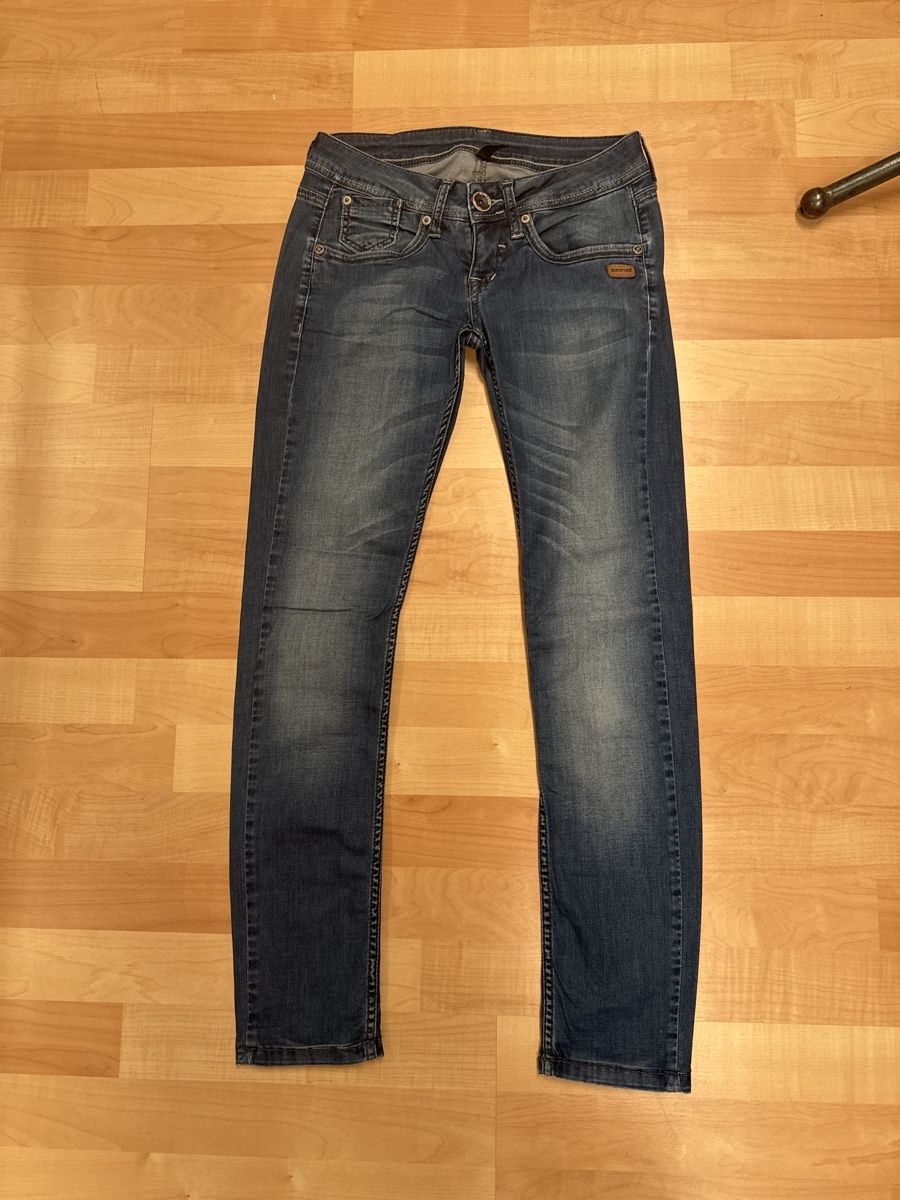 Gang Jeans: Gang Jeans, Gr. 27 modisch – Usato da Oberweningen venduto da Jogi2