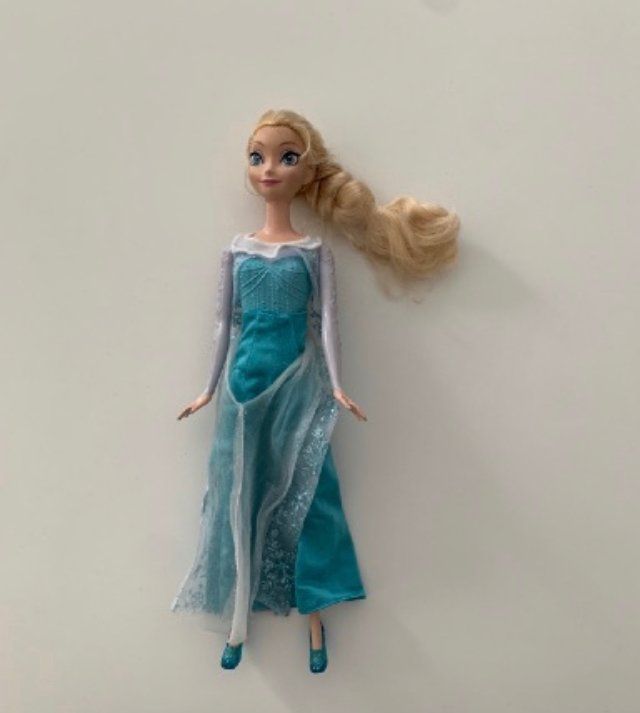 Disney: Puppe Elsa | Kaufen auf Ricardo