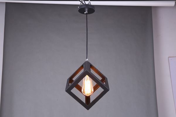 Lampadari & plafoniere: Moderne Lampe mit Design-Würfel – Nuovo e nell'imballaggio originale da Châtelaine venduto da topshop.switzerland 5