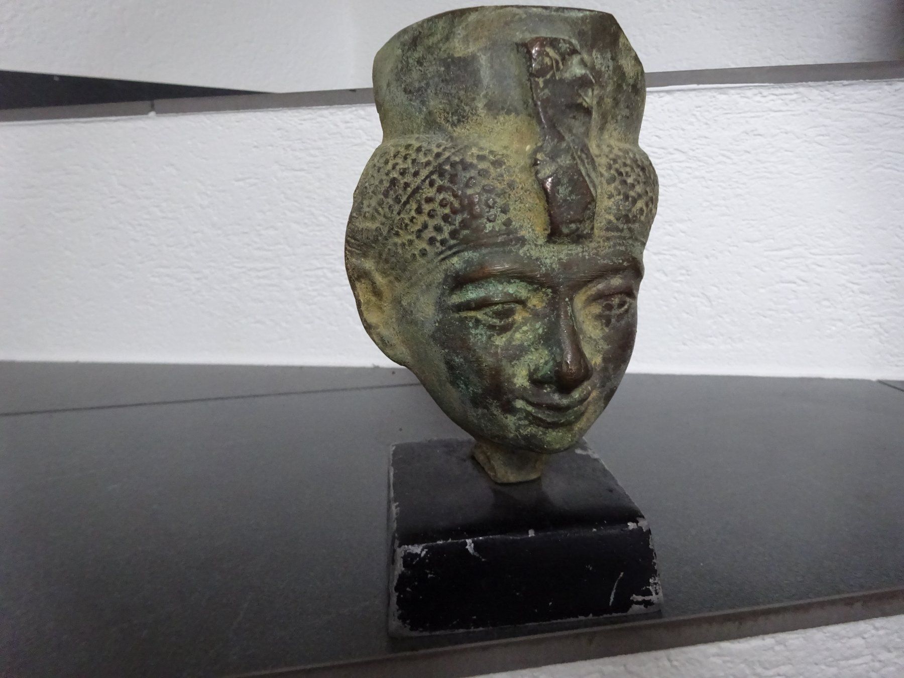Skulpturen & Statuen: Pharao Büste Ägypten Pyramide / signiert – Gebraucht aus Esslingen von eintagammeer 5