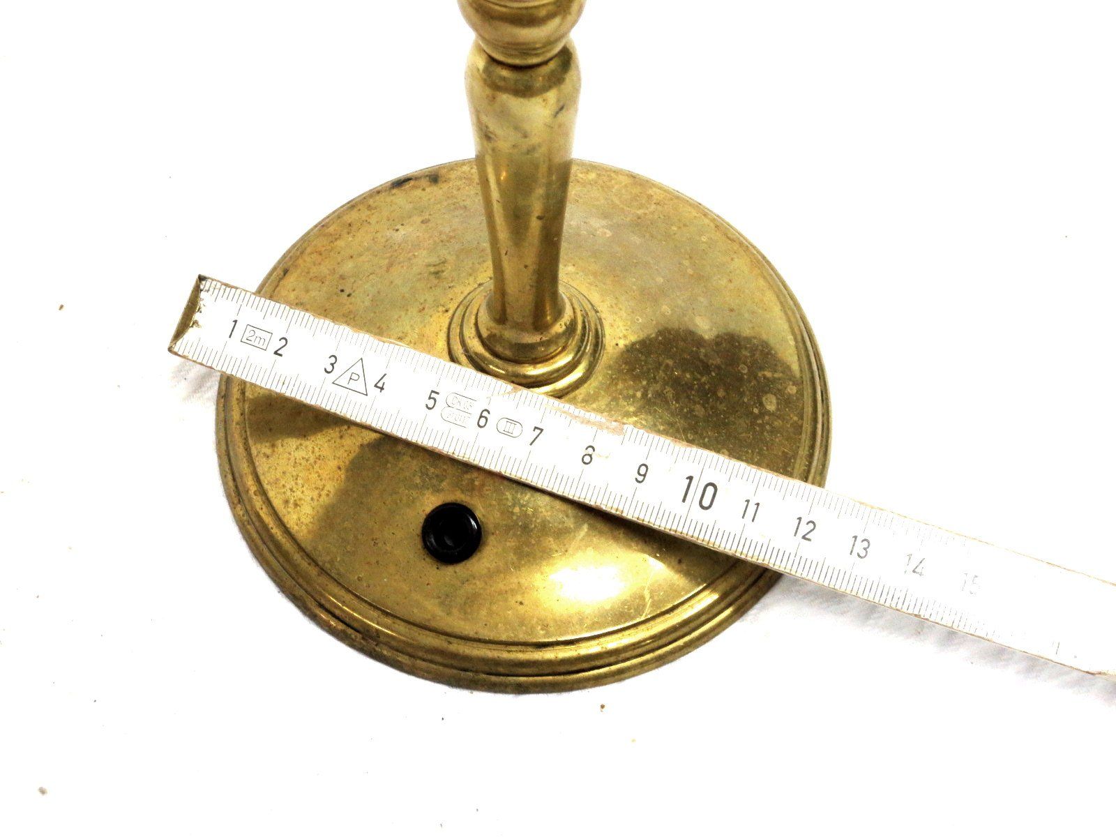 Lampade: antik Tischlampe aud Messing. Pied de lampe en laiton bronze – Usato da Noville venduto da novar 4