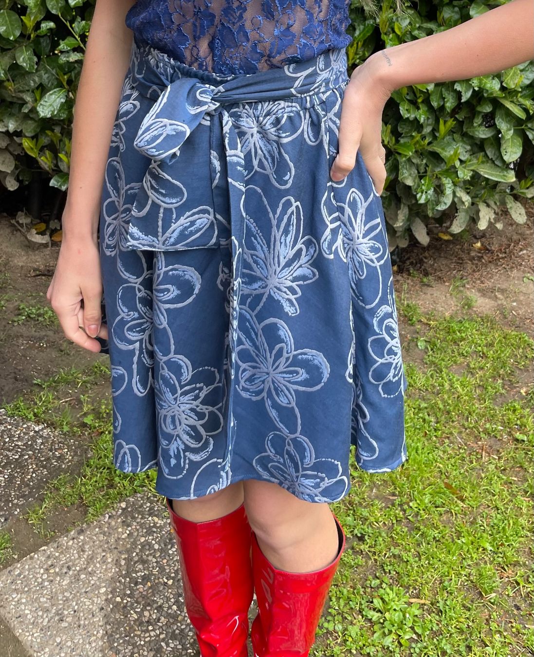 Guess Gonne: Guess gonna di lino con cottone – Nuovo (secondo la descrizione) da Gordevio venduto da LanaZimm 2