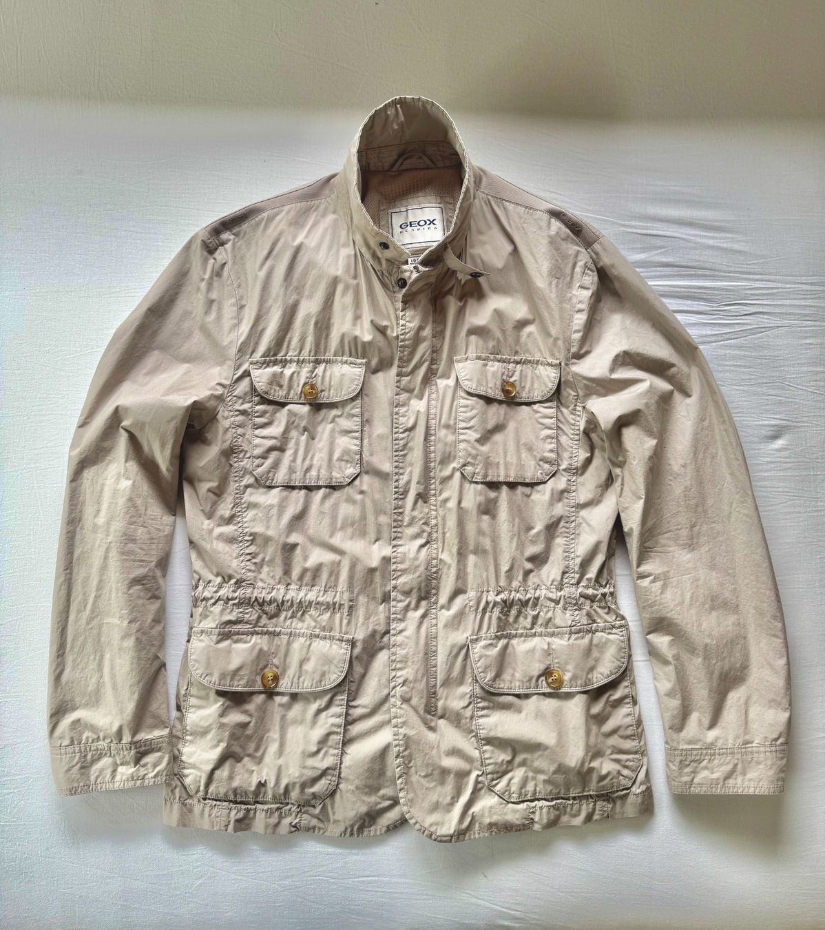 Geox Jacken: Geox Moderner Herren Jacke, Beige, M/L – Gebraucht aus Vilters von Sidsel_M