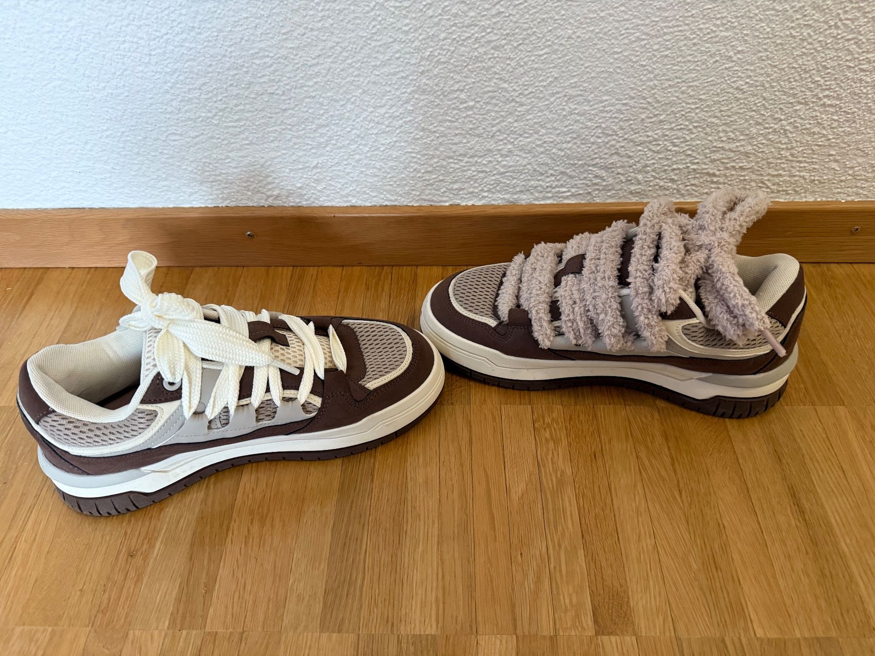 Scarpe da donna: Braune Sneaker, neu, Grösse 38 – Nuovo (secondo la descrizione) da Kloten venduto da ivi_5zpv 1