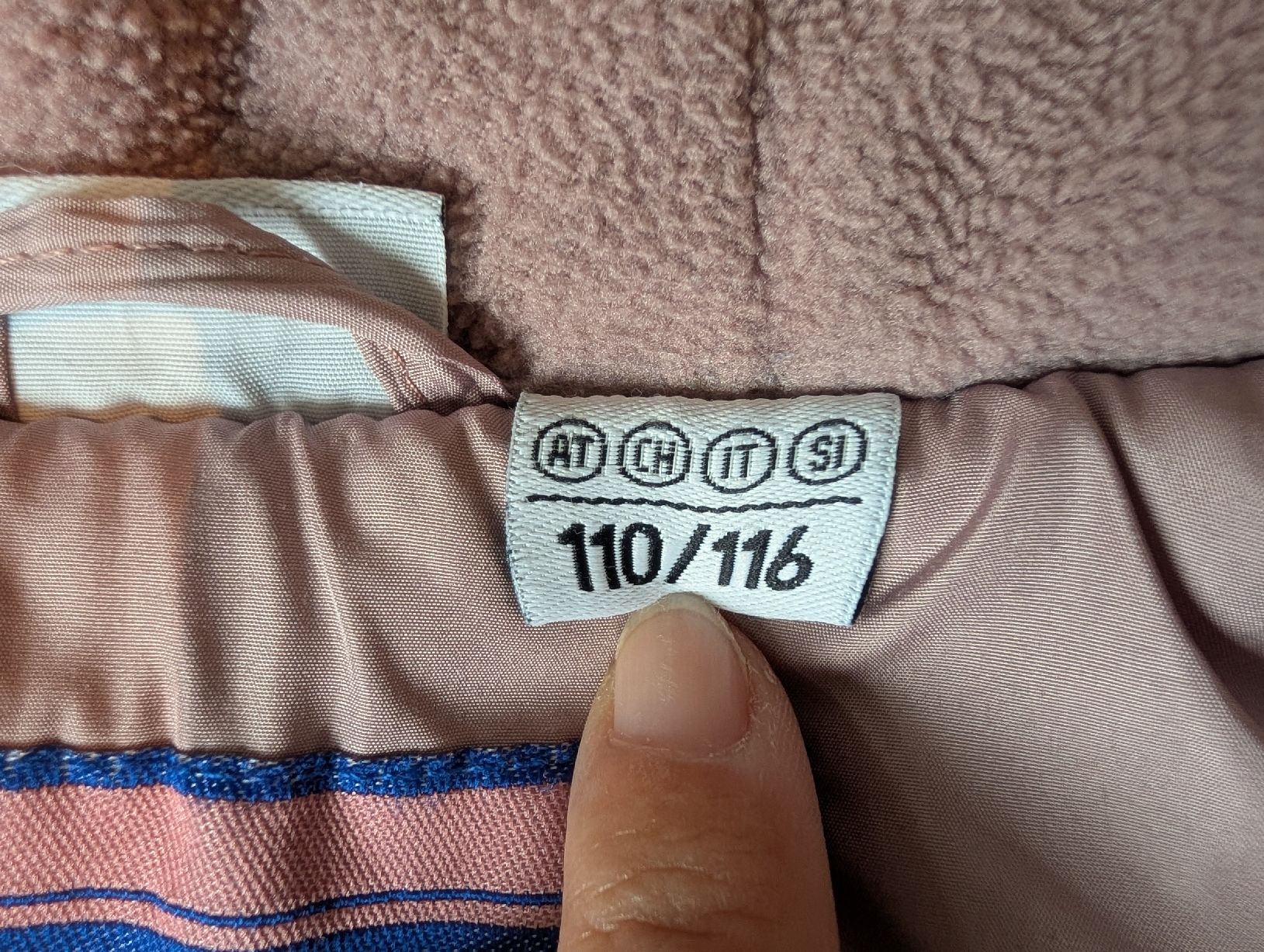 Giacche & Cappotti: Winterjacke Grösse 110/116 – Usato da Wald ZH venduto da andy_ch01 5