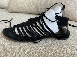 Stuart Weitzman Leder Sandalen Gr 38.5 schwarz