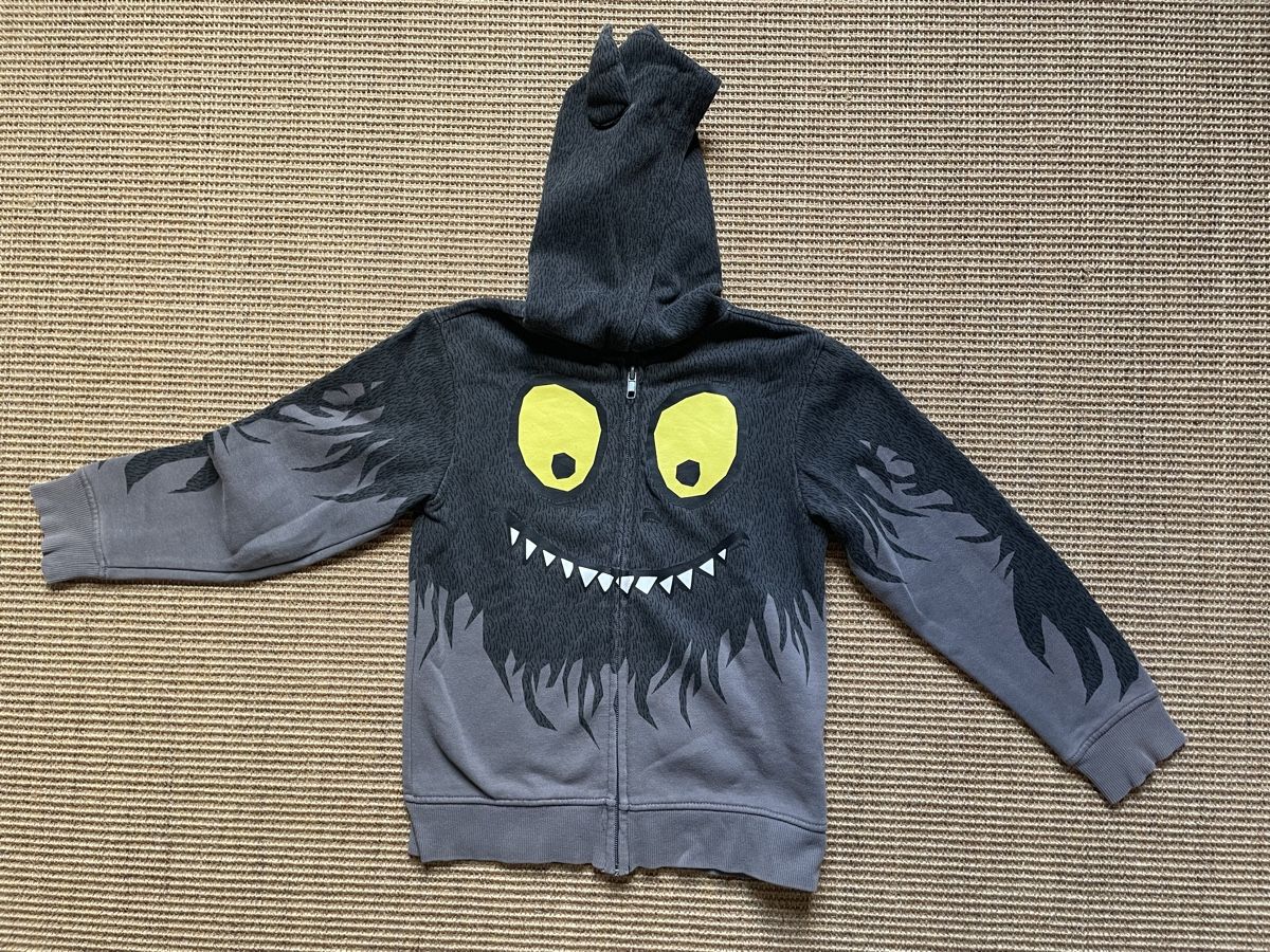 H&M Maglioni & Felpe: H&M Monster Pullover, Jacke Gr. 128 – Usato da Zürich venduto da EliseSchmitz