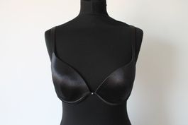 Soutien-gorge noir satiné 75B