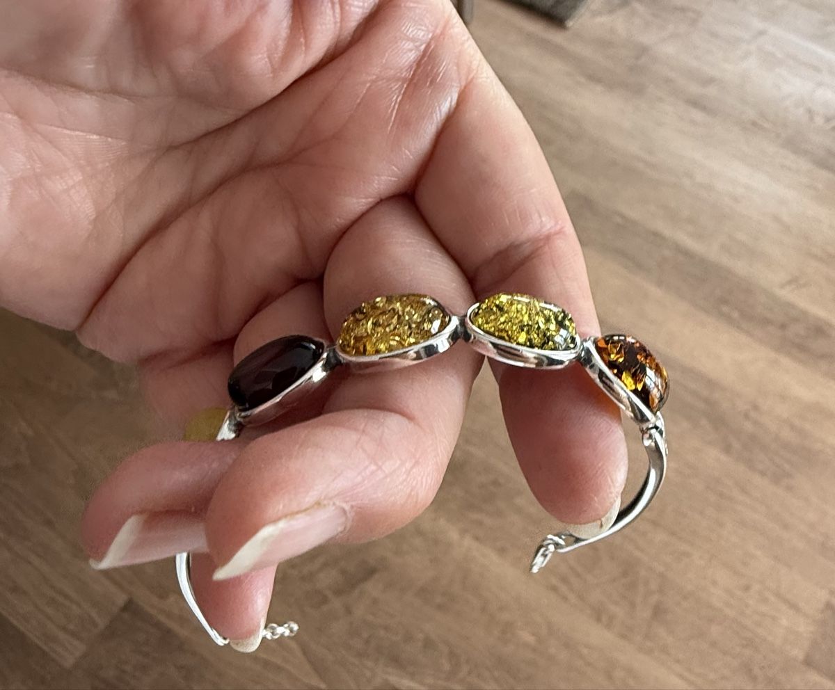 Armbänder & -reifen: Elegantes Silberarmband mit baltischen Bernsteinen – Neu und originalverpackt aus Ebikon von elischka 4