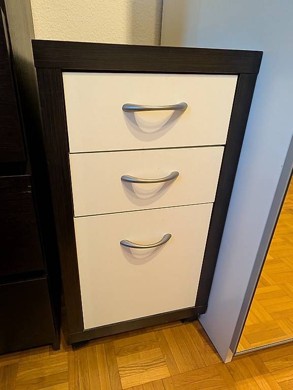 Commodes: IKEA MICKE drawer unit / Schubladen – D'occasion à Zürich par chr_9ljt