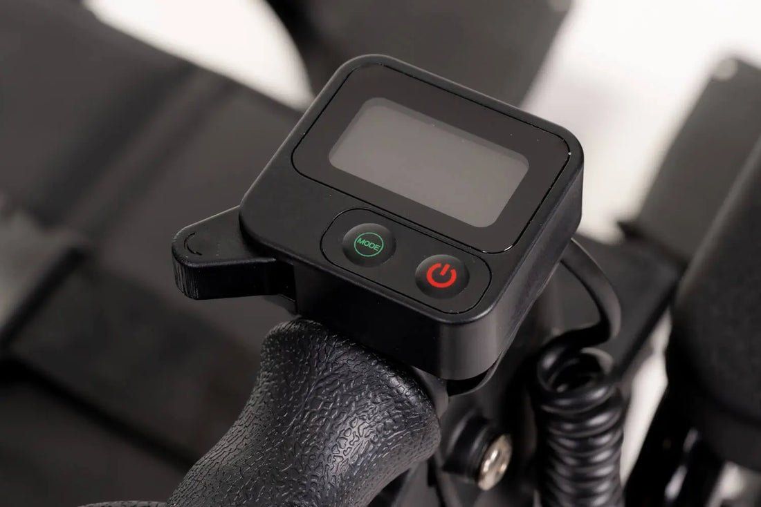 Aides à la marche: Rollator kombiniert mit Elektroantrieb – D'occasion à Bern par EASammler 5