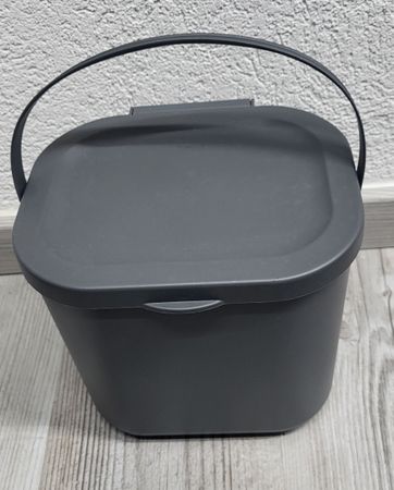 2 contenitori per riciclaggio