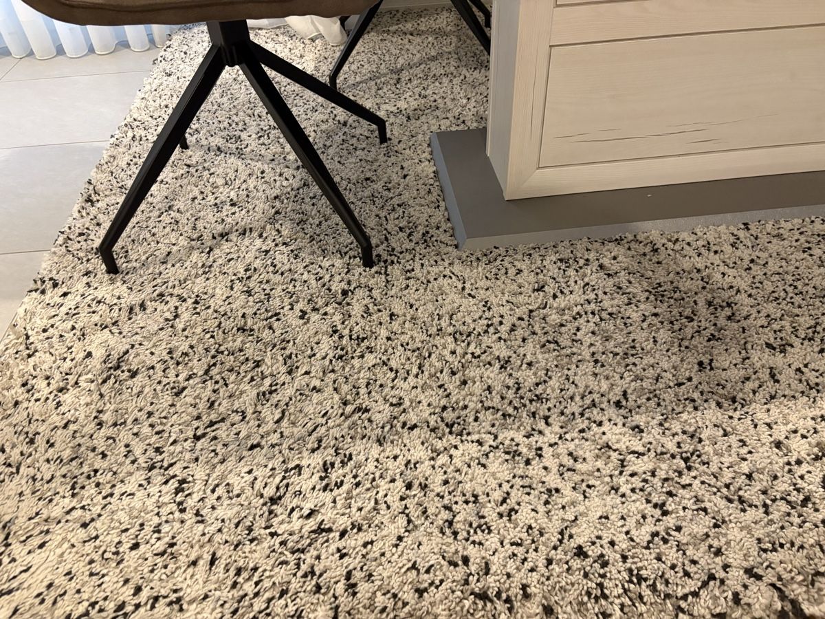 Ikea Tapis: Carpet 200x270 cm – D'occasion à Nyon par den_b9 2