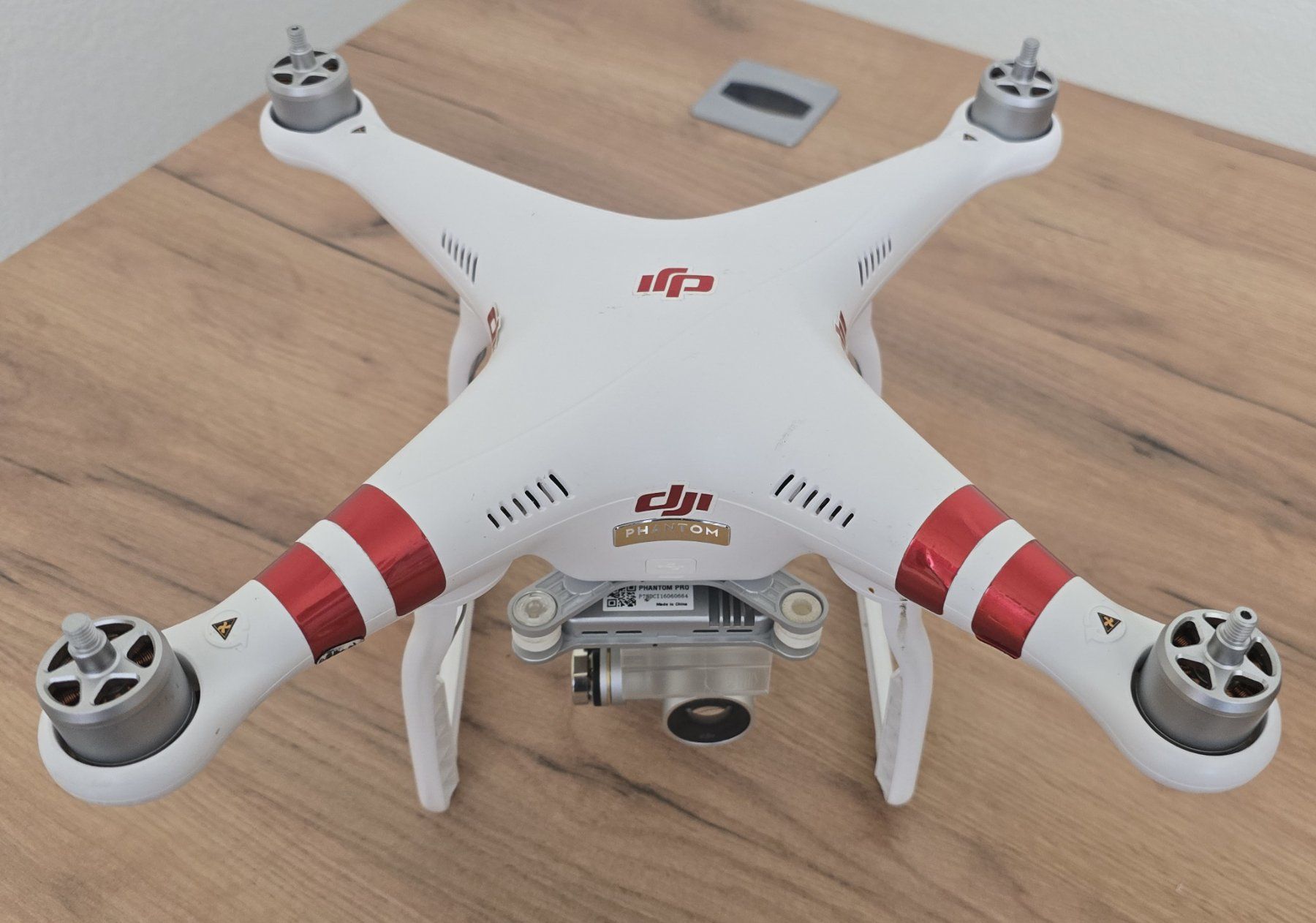 DJI Modellismo RC: DJI Phantom 3 Professional mit Zubehör – Usato da Bellmund venduto da Adn