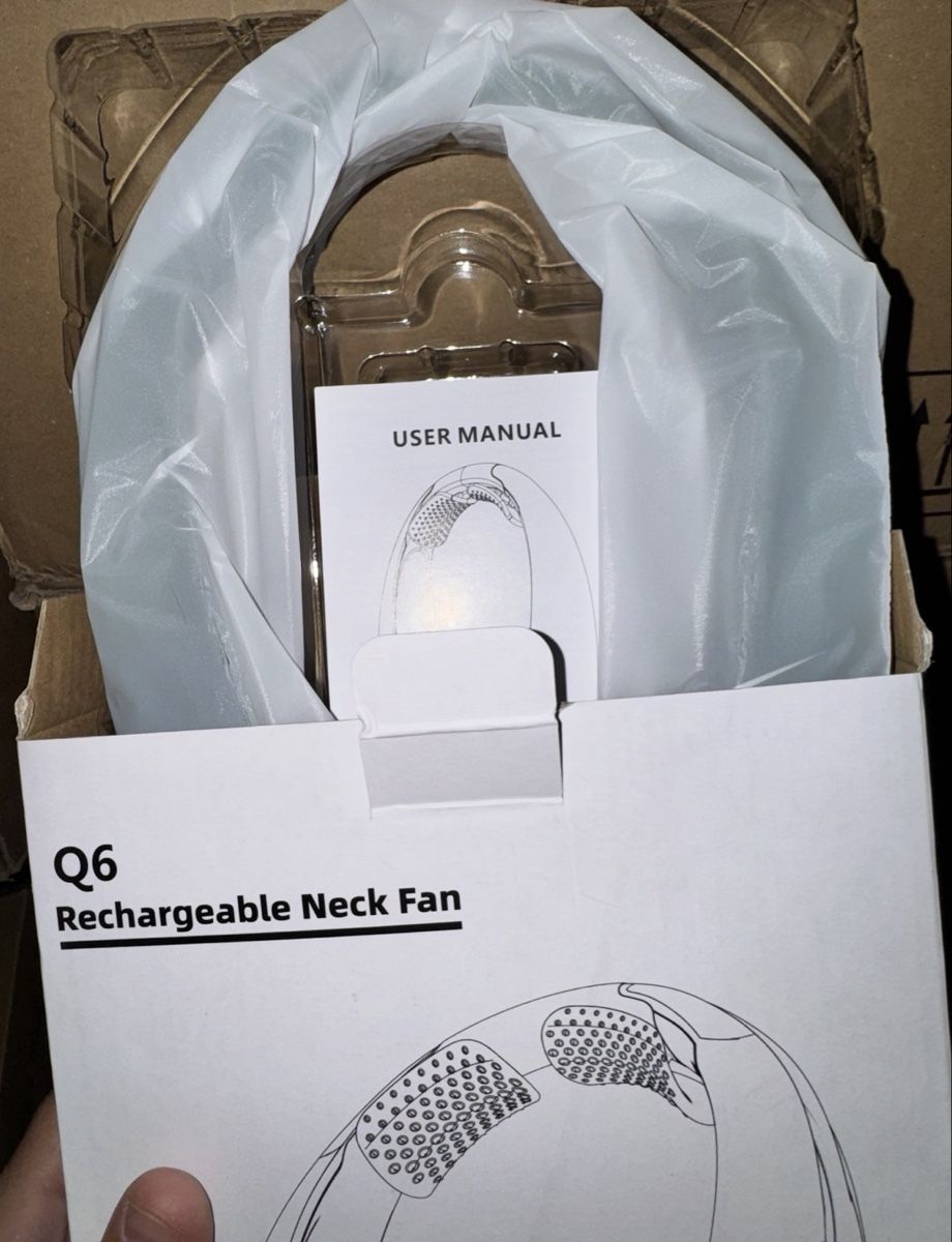 Ventilateurs: Q6 Rechargeable Neck Fan neu – Neuf avec emballage d'origine à Flamatt par ard_9ctk 1