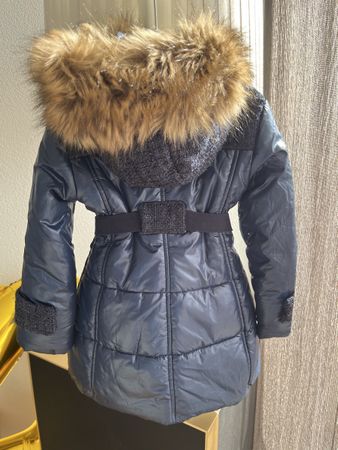 Winter Jacke, Monnalisa, Grösse 4, Top Zustand!