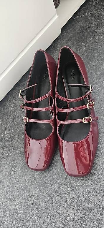 Scarpe da donna: Mary Janes Bordeaux – Usato da Riehen venduto da leo_2qy9