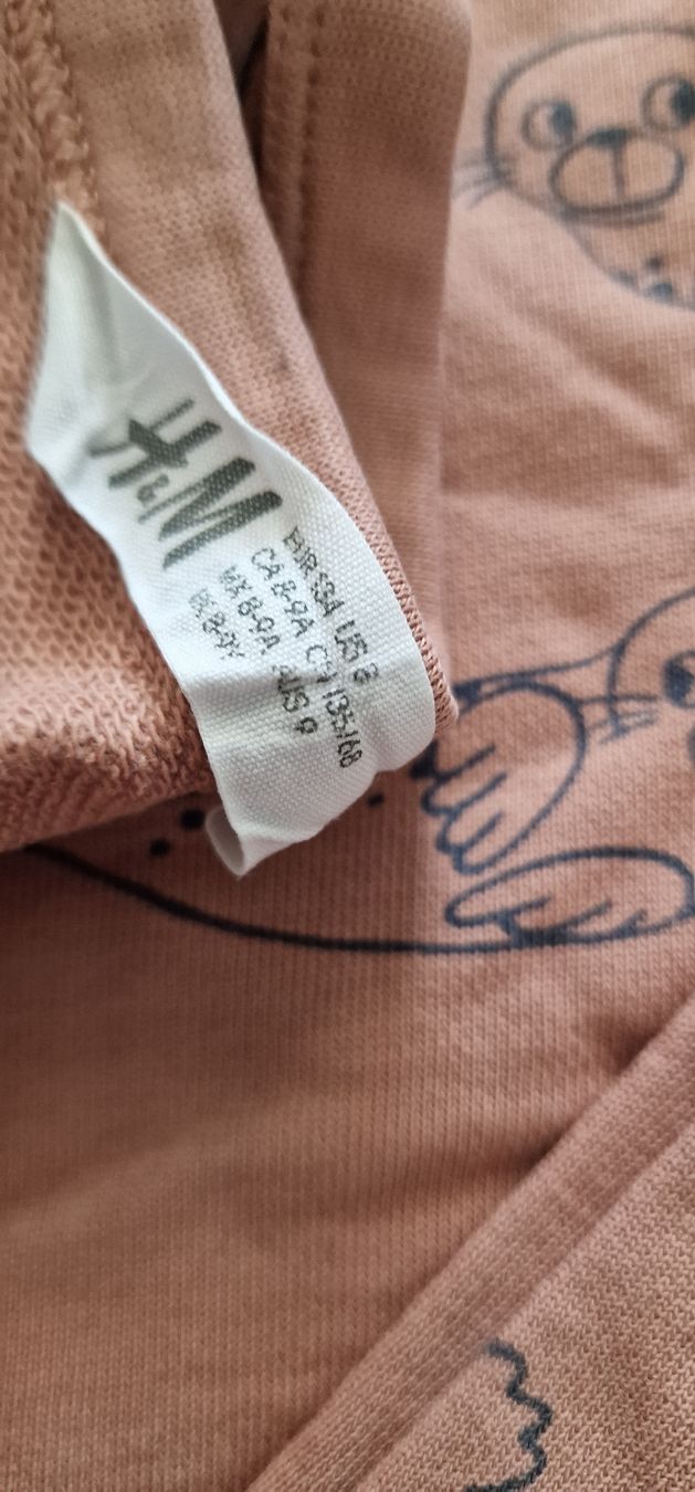 H&M Lotti & Set di vestiti: Tolle Mädchen set 134 – Usato da Emmenbrücke venduto da Nadmorebiti 1