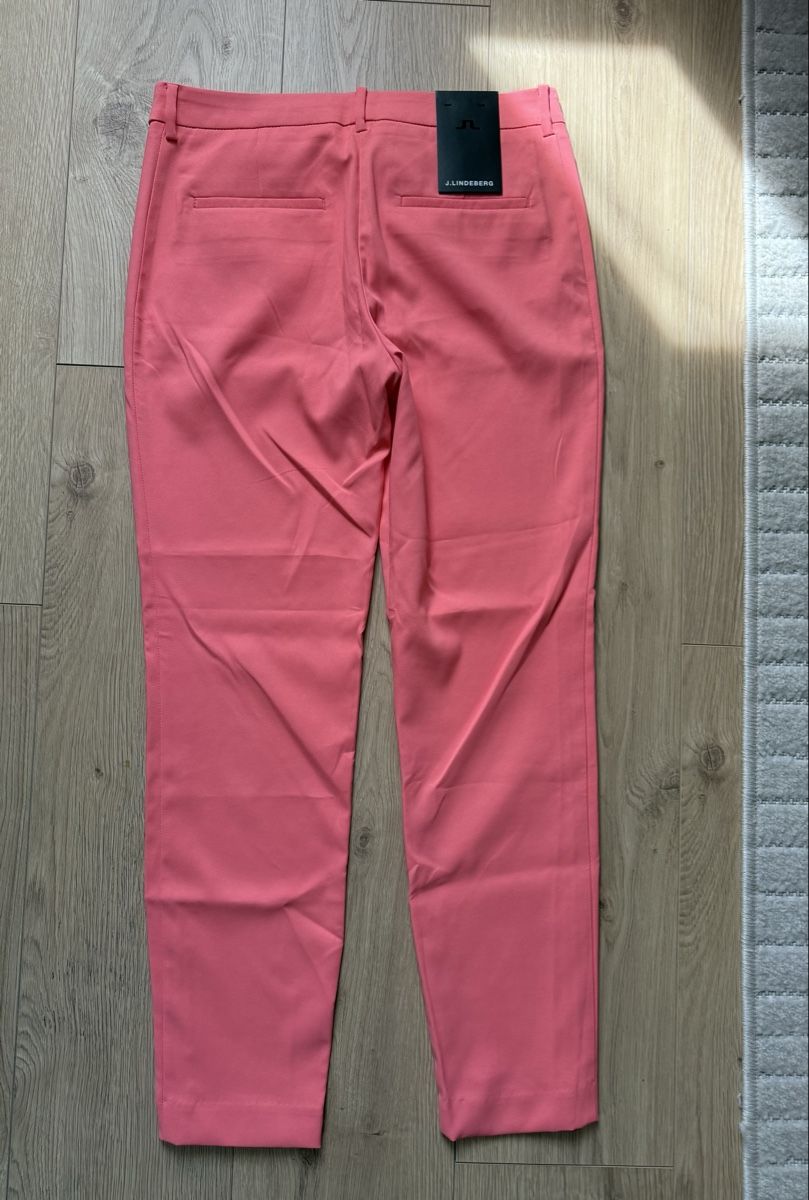 Lindeberg Pantaloni: NEUF : J.Lindeberg - Pantalon de golf - taille 27 / S – Nuovo e nell'imballaggio originale da Belmont-Lausanne venduto da Michelle_Srdr_ 2