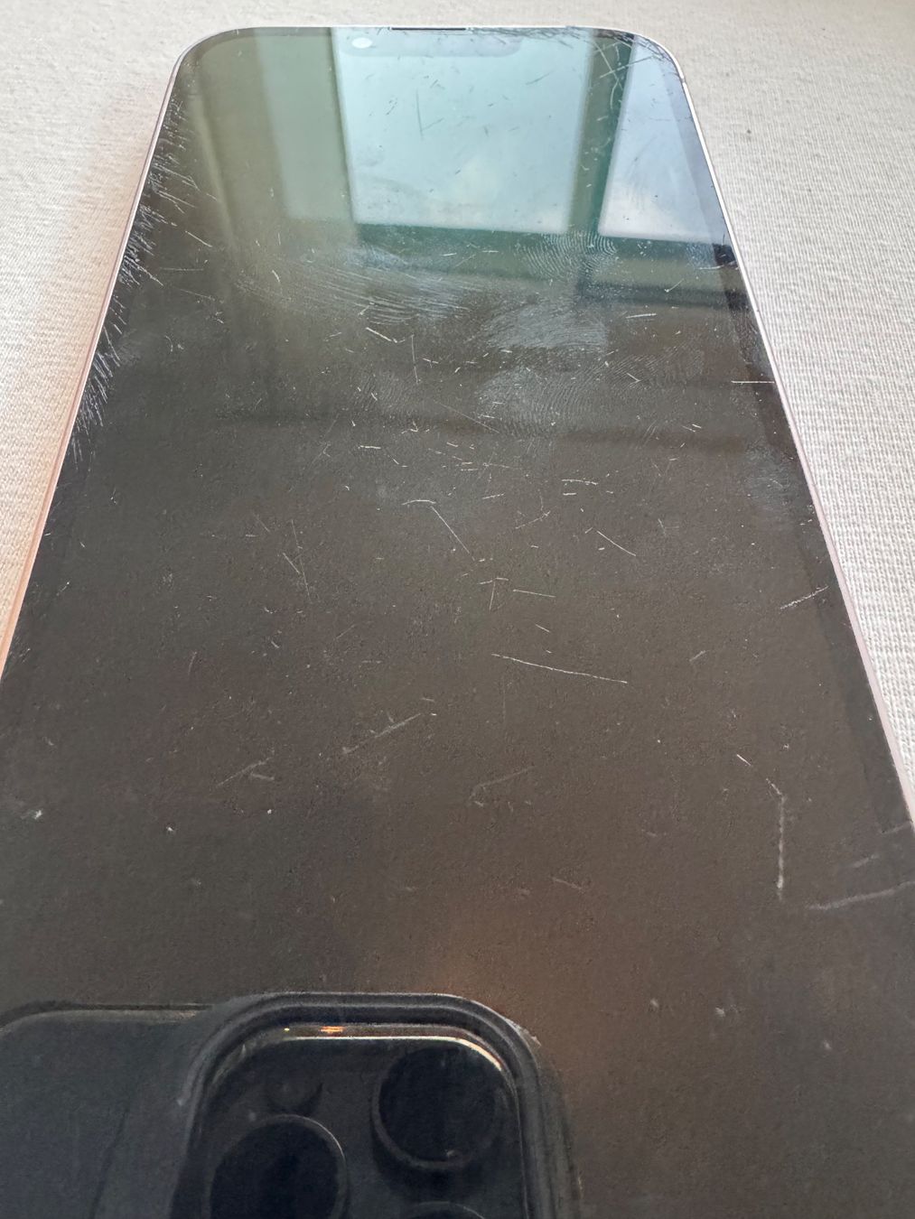 Apple Portables: Iphone 13 (128GB) – D'occasion à Küttigen par luc_g8lf 2