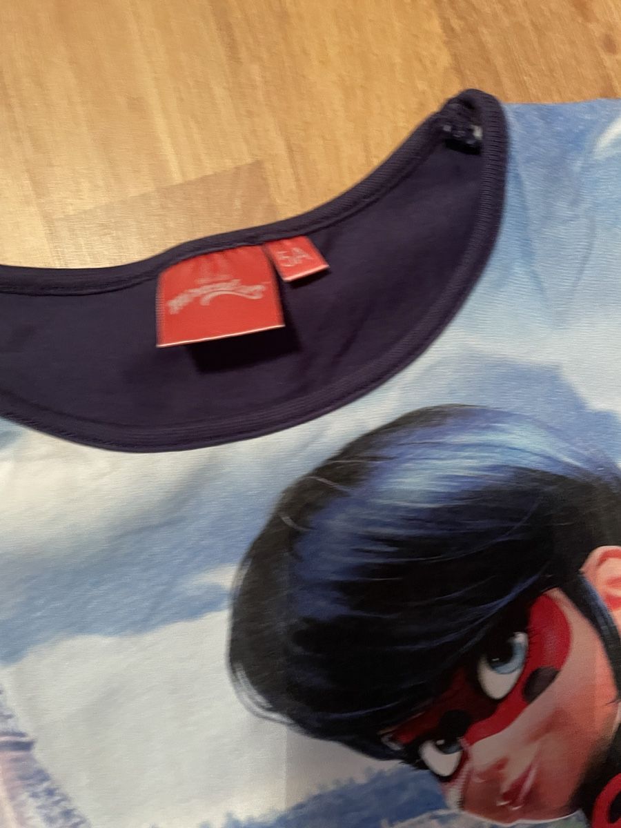 Camicette, T-shirt & Top: Miraculous Ladybug Shirt Gr. 110 – Usato da Emmenbrücke venduto da JJ_89 1