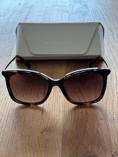 Michael Kors Occhiali & Lenti: Michael Kors Sonnenbrille – Usato da zürich venduto da selavi01