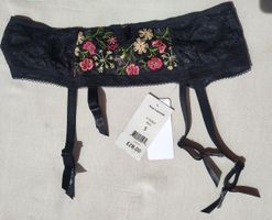 Strumpfhalter mit Blumenmuster (Freya), Gr. S, neu + Etikett