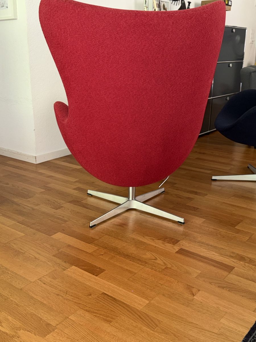 Fritz Hansen Poltrone: Egg Chair Fritz Hansen – Nuovo (secondo la descrizione) da Zuchwil venduto da GiggaOffice 4