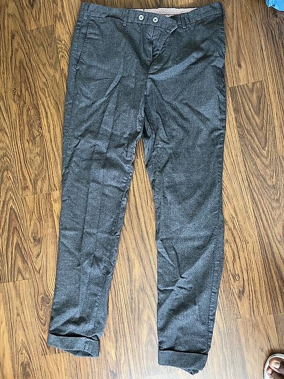 Pantaloni: Massimo Dutti City Slim Hose, Grösse 34 – Usato da Fällanden venduto da fai_n5tr 1