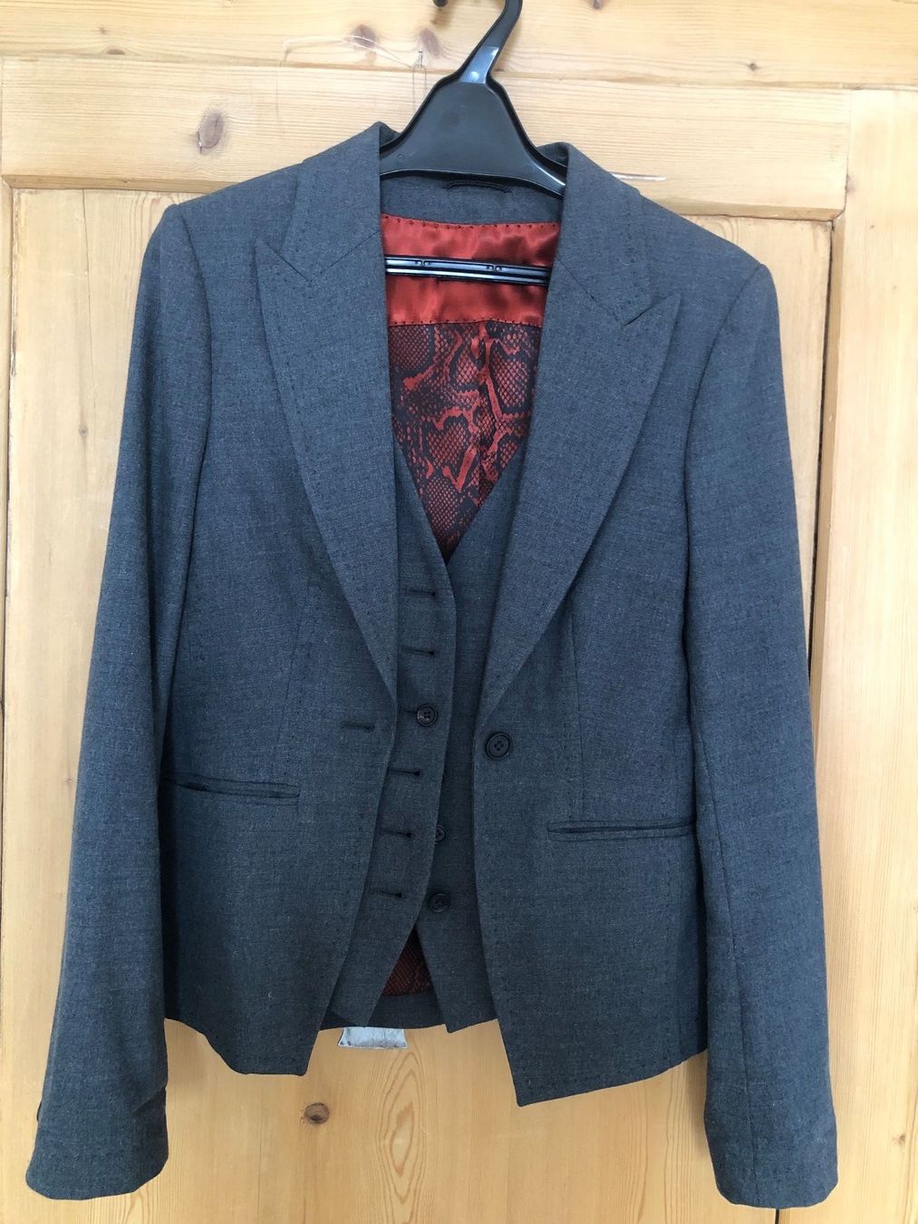 Drykorn Giacche: Klassischer Blazer Drykorn – Usato da davos Platz venduto da cla_qjb2