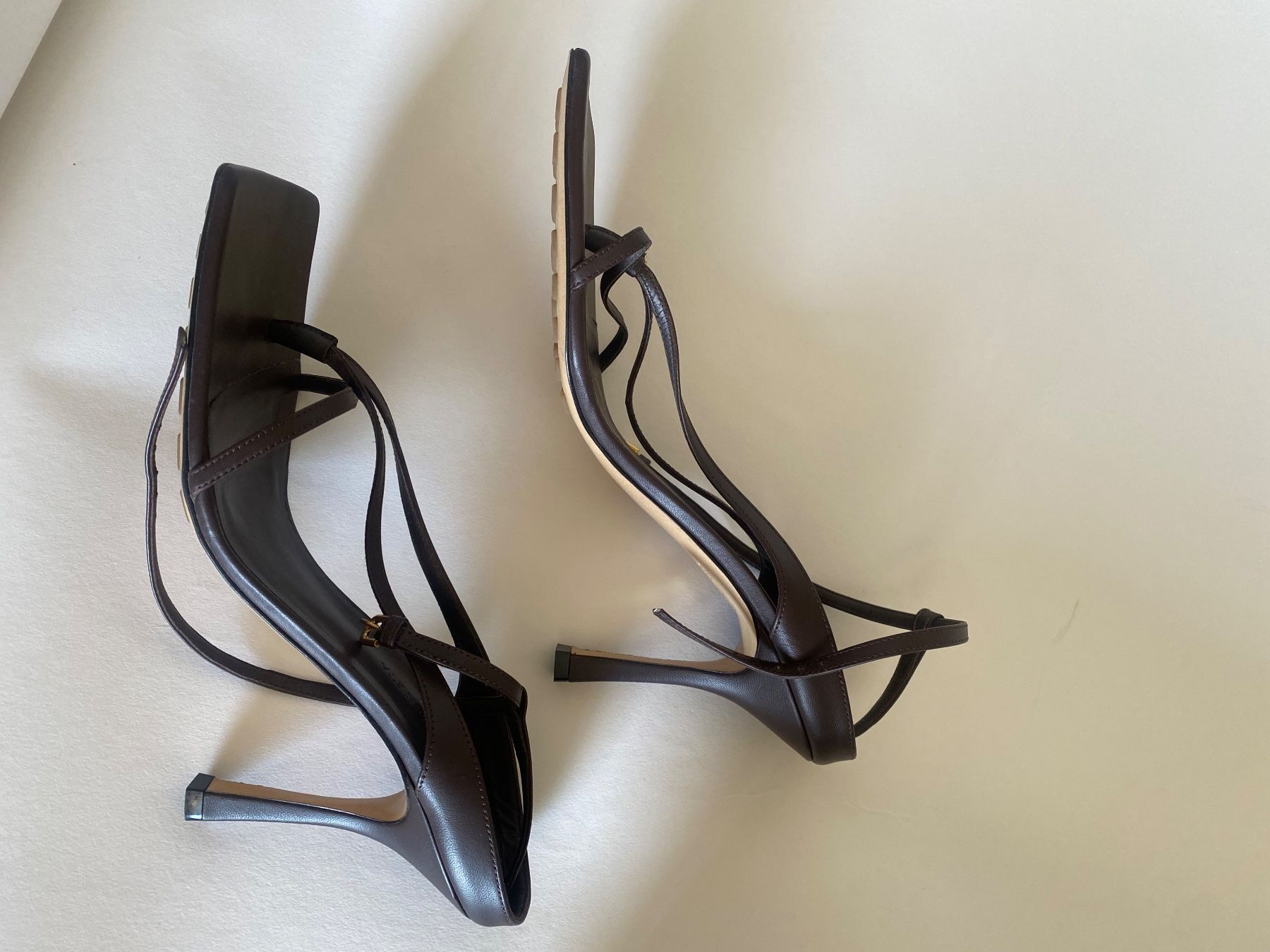 Bottega Veneta Scarpe da donna: Bottega Veneta Stretch strap sandal – Usato da Genève venduto da Cicin 1