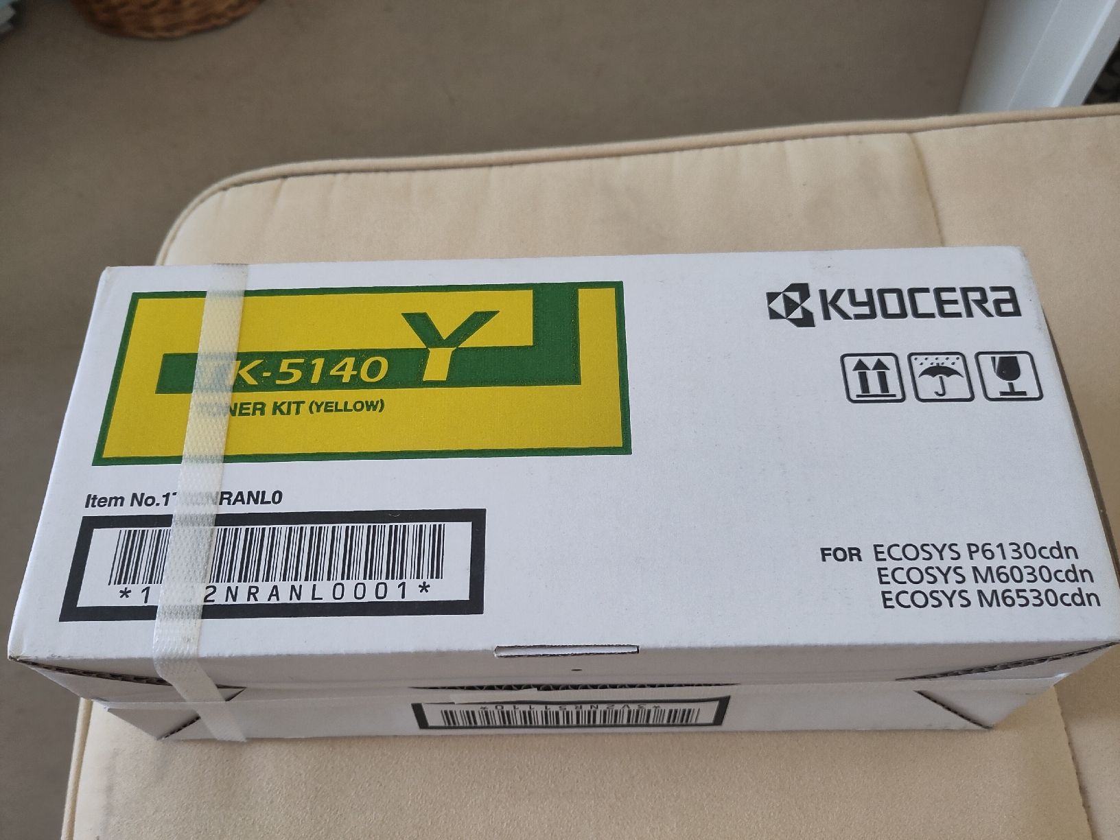 Kyocera Cartucce per stampanti & toner: Kyocera TK 5140 Y Yello – Nuovo e nell'imballaggio originale da Zürich venduto da Viarey