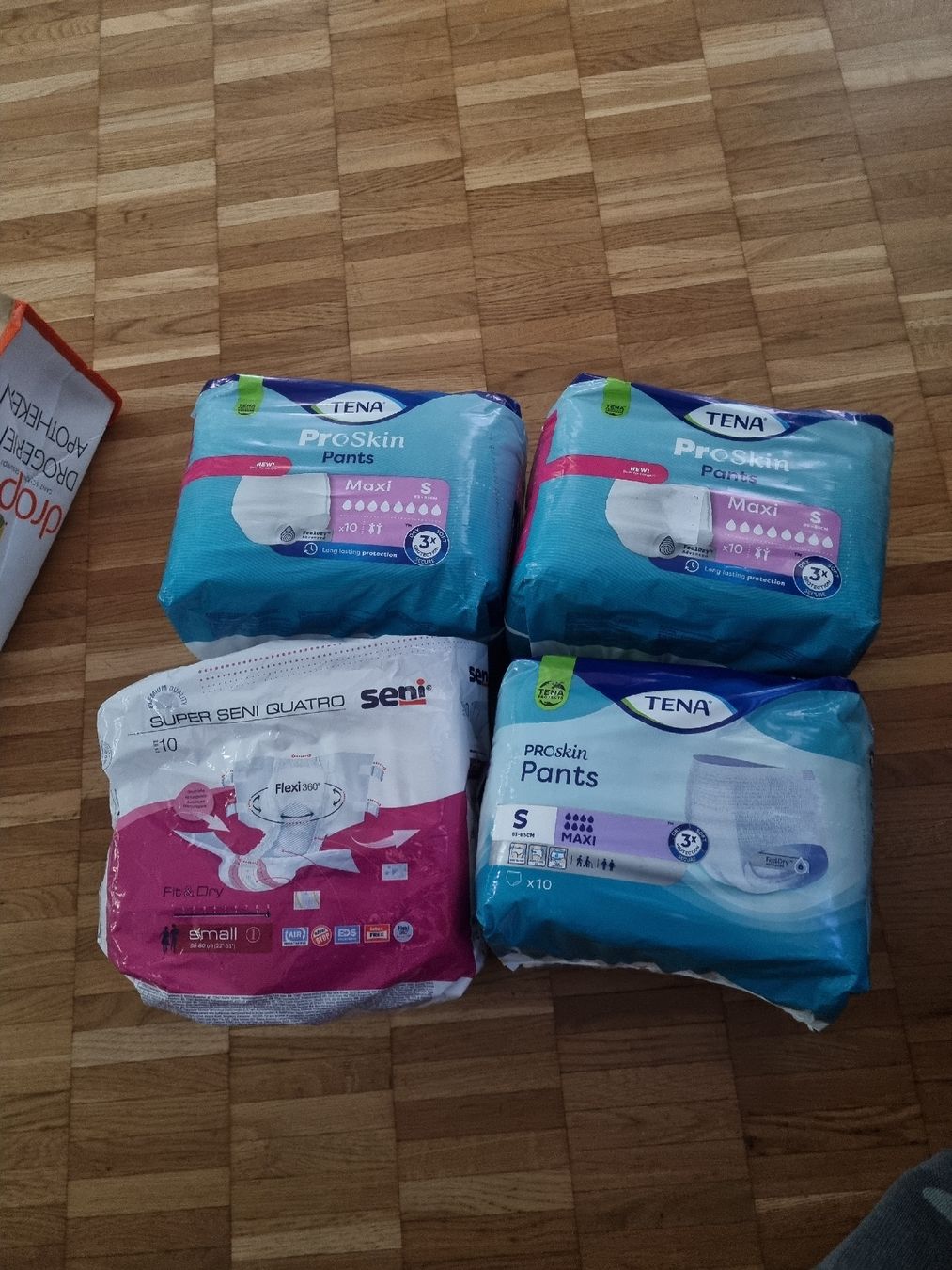 Windeleimer & Windeln: Tena pants S maxi  – Neu und originalverpackt aus Zürich von emi_byf9