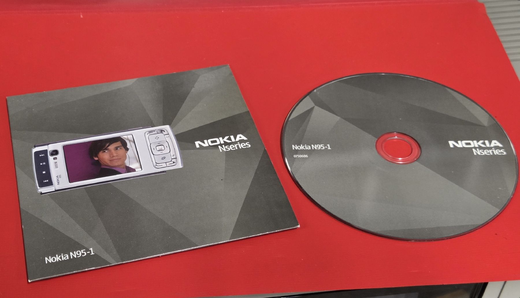 Nokia Handys / Smartphones: Nokia N95 CD-ROM – Gebraucht aus Reinach BL von _MasterK_