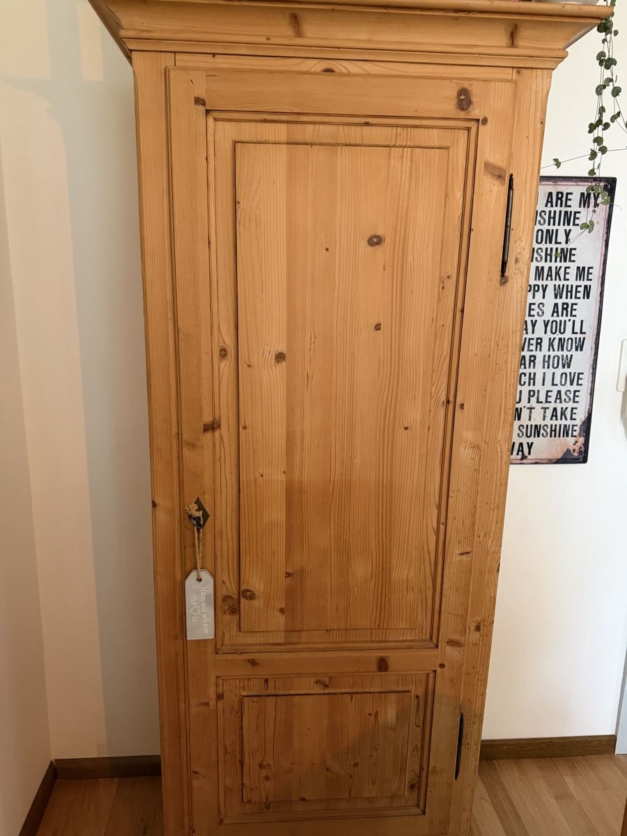 Armadi: Schrank Tanne Holz – Nuovo (secondo la descrizione) da Birsfelden venduto da Haex 2