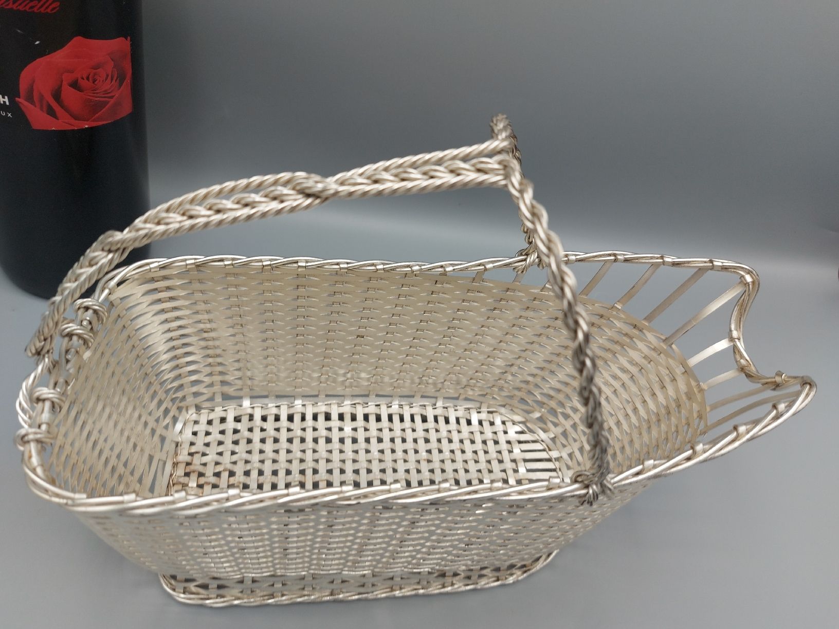 Christofle Altro per la casa: Christofle Gallia versilberter Weinkorb – Nuovo (secondo la descrizione) da Ostermundigen venduto da son_vd9k 2