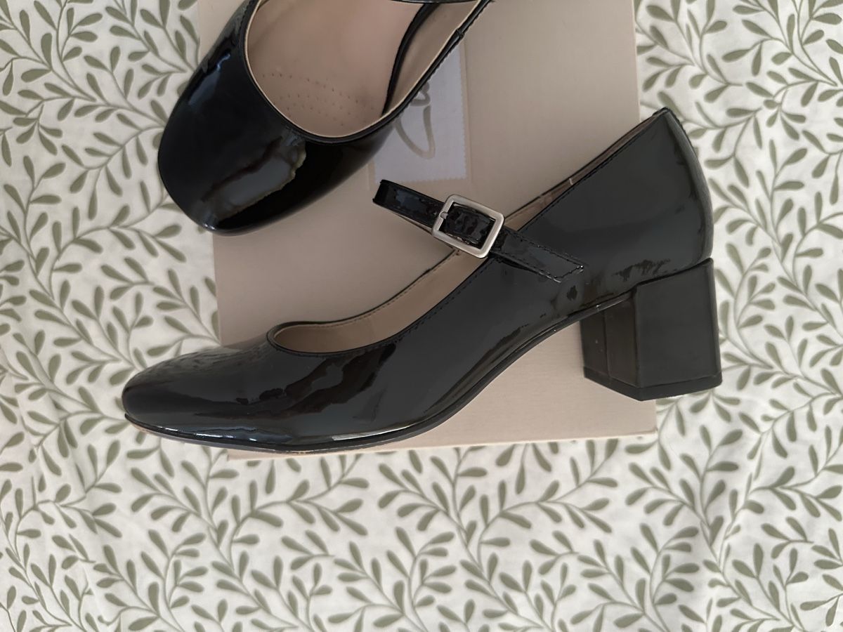 Clarks Chaussures femmes: Clarks Talons  – D'occasion à Genève par AuTuMnLoveR 1