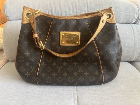 ORIGINAL LV Galleria with dustbag