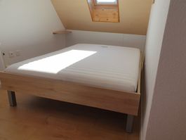 Doppelbett Holzoptik mit Lattenrost 140/200cm top Zustand