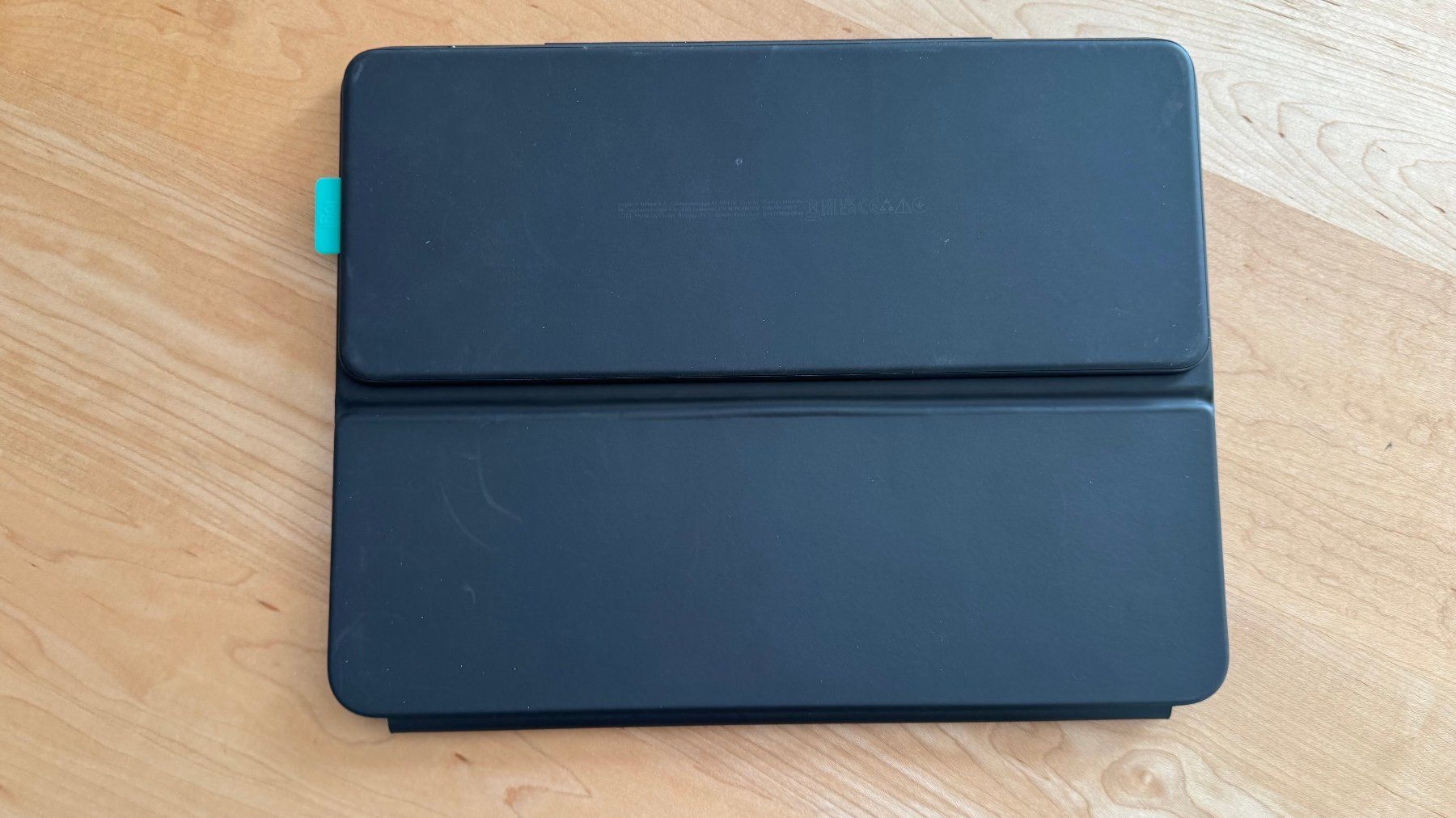 Logitech Tastiere: Logitech Flip Folio für iPad 13 – Usato da Adliswil venduto da Painterman222 1