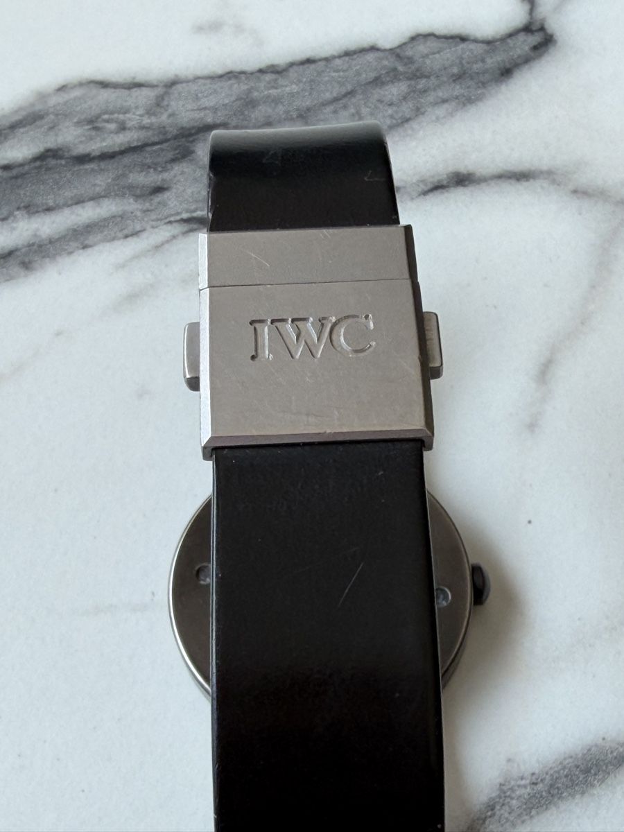 IWC Orologi: IWC Porsche Design Herrenuhr gebraucht – Usato da Ueberstorf venduto da coenel 4