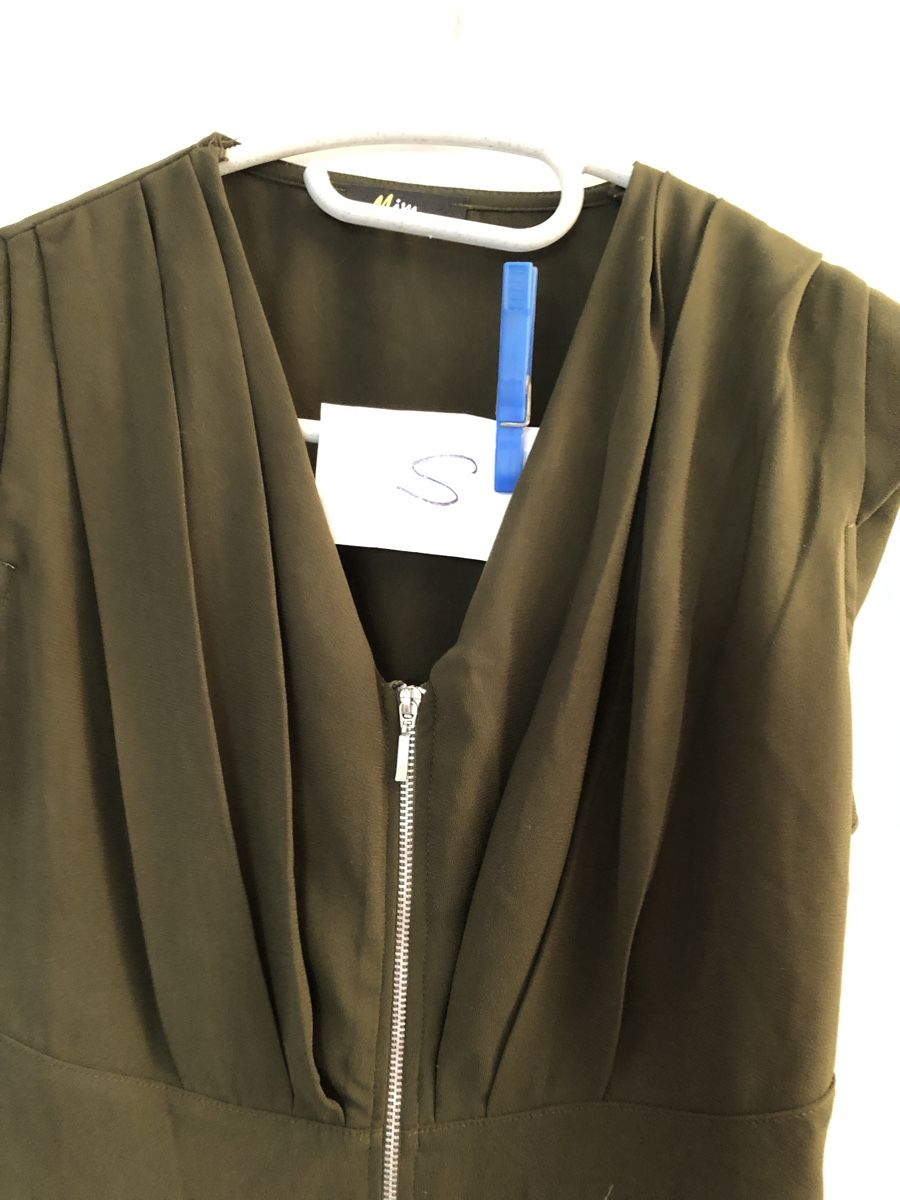 Robes: Robe kaki avec fermeture éclair - Taille S – Neuf (Voir description) à Genève par fra_f685 1