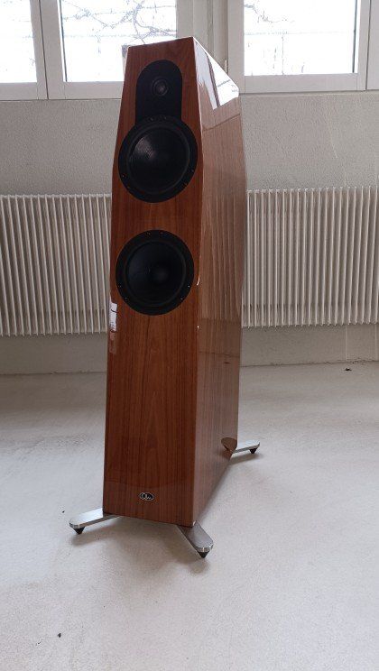 Casse acustiche: Qln Prestige Five Walnut dark piano – Usato da Worb venduto da dan_pnz9