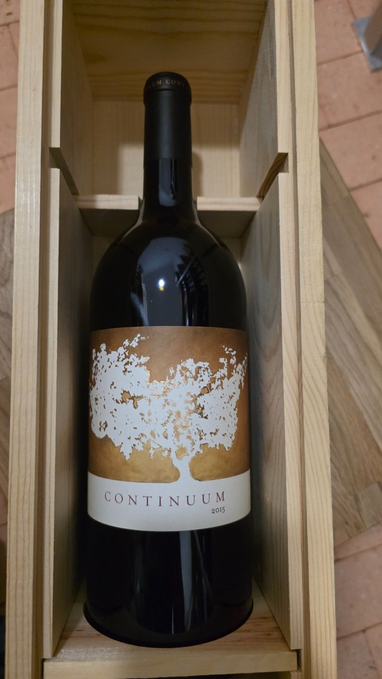 Vino: Continuum 2015 - Magnum 1.5L – Nuovo e nell'imballaggio originale da Steinmaur venduto da Mediascan