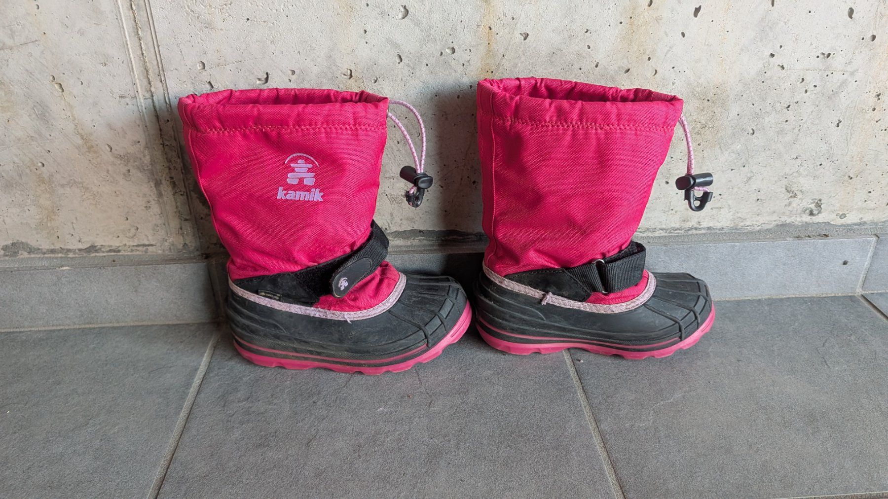 Schuhe für Mädchen: Kamik Winterstiefel GoreTex – Gebraucht aus Kirchdorf AG von Reto2005 1