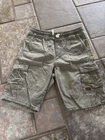 Khaki-Hose / Shorts, H&M, Grösse 164, super Zustand