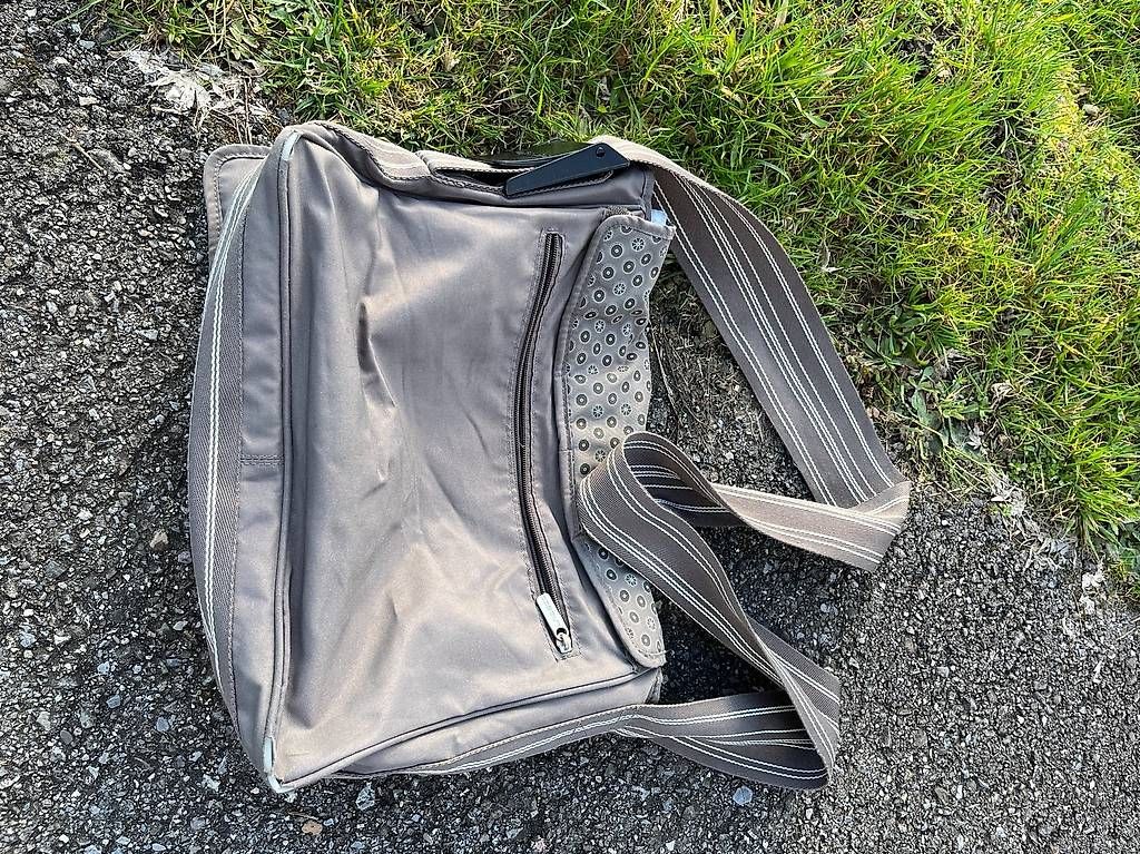 Borse: Praktische Wickeltasche – Usato da Bellikon venduto da Ndorfer 2